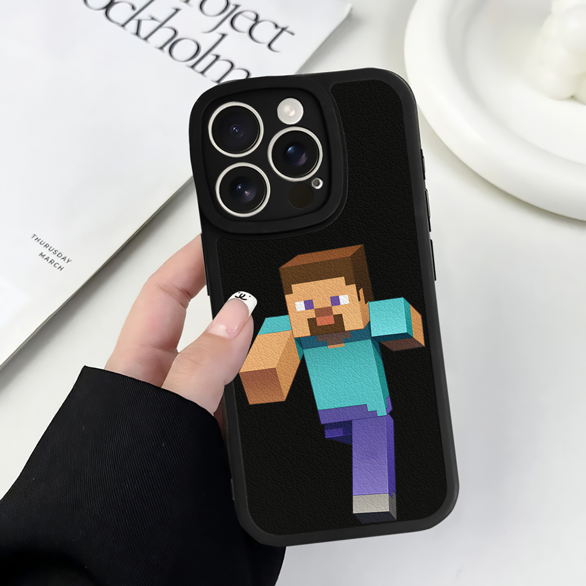 （画像用） マインクラフト ブロックの世界 Minecraft MC Block world 【iPhone 16シリーズ対応】シリコンスマホケース（レザー調） 材質：シリコン